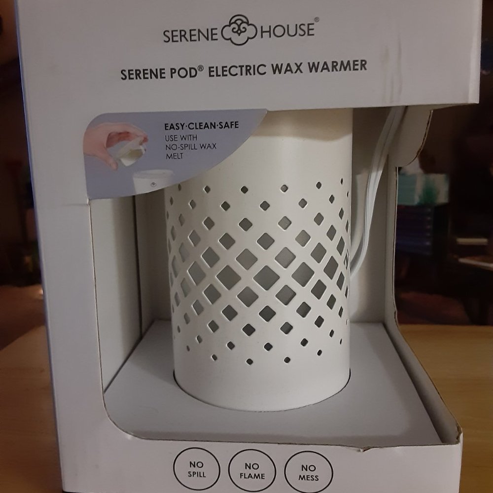🔥SERENE HOUSE ELECTRIC WAX WARMER NIB